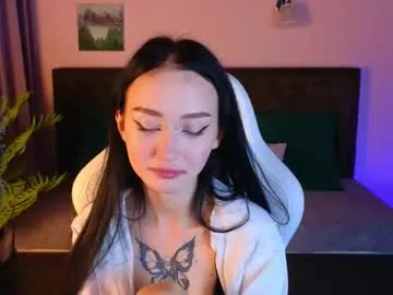 holly_berryy_ Image 6