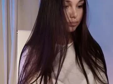 hollyextra – webcam model profile photo