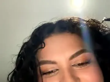 sary_hott – webcam model profile photo Image 3