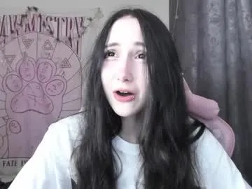 holy420loly Image 10