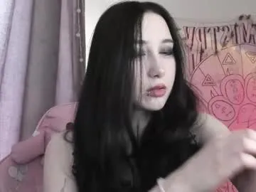holy420loly Image 4