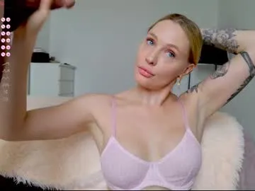 merrilyn – webcam model profile photo Image 9