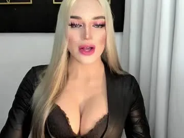 milly_shy – webcam model profile photo Image 4