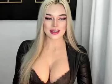 milly_shy – webcam model profile photo Image 8