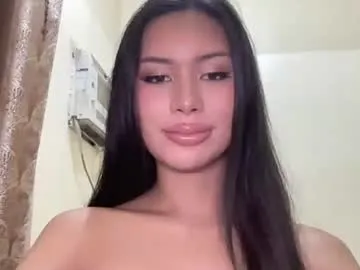 sigmasian – webcam model profile photo Image 2