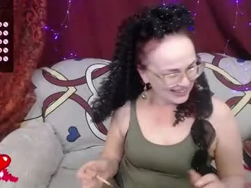 Ninjainia – webcam model profile photo Image 2