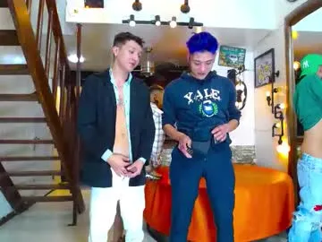 informal_ – webcam model profile photo Image 11