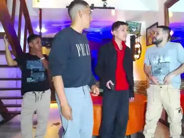 informal_ – webcam model profile photo Image 19