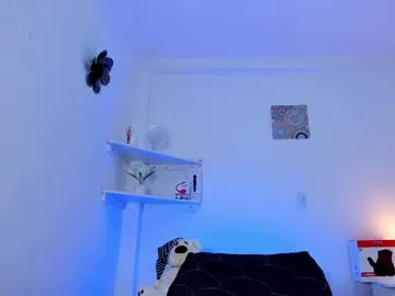 miss_juliaa – webcam model profile photo Image 4