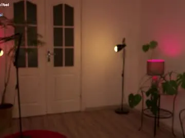 informal_ – webcam model profile photo Image 10