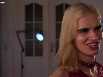 informal_ – webcam model profile photo Image 19