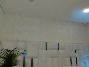 AngelVixxen – webcam model profile photo Image 18