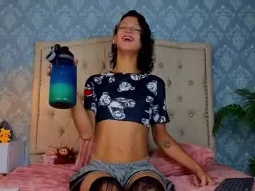 miss_kreez – webcam model profile photo Image 16