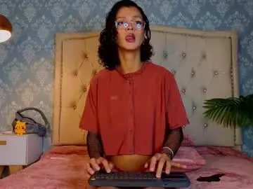 miss_kreez – webcam model profile photo Image 17