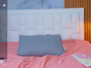 pinkyrosexx – webcam model profile photo Image 14