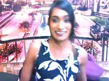 _sirine_ – webcam model profile photo Image 3