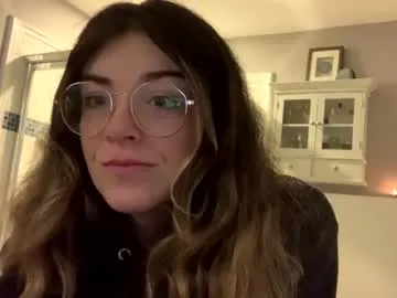 ava_delightt – webcam model profile photo Image 3