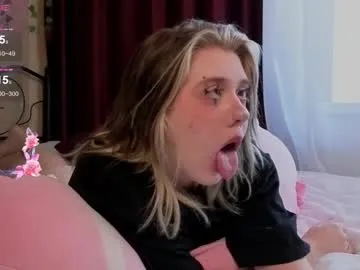 _sirine_ – webcam model profile photo Image 9