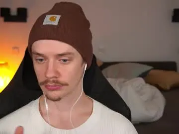 bestblondiiecb – webcam model profile photo Image 18