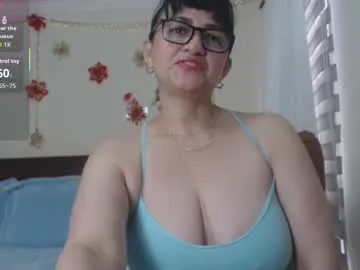 faplex – webcam model profile photo Image 17