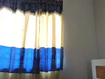 keepmyvibe___ – webcam model profile photo Image 10