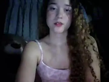 queeneliaa_ – webcam model profile photo Image 12