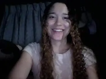 queeneliaa_ – webcam model profile photo Image 15