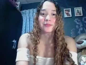 queeneliaa_ – webcam model profile photo Image 5