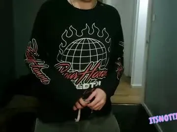 littleabbie – webcam model profile photo Image 17