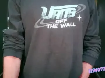 littleabbie – webcam model profile photo Image 2