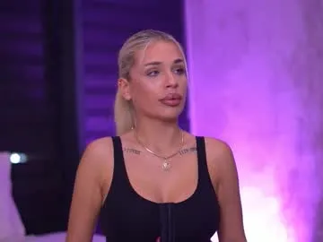 lanie__ – webcam model profile photo Image 2