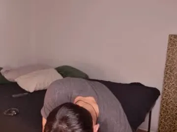 elaanna – webcam model profile photo Image 11