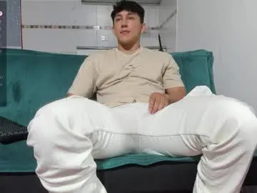 faplex – webcam model profile photo Image 5