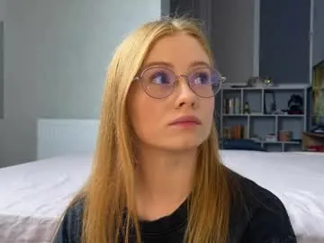 roxyjordan – webcam model profile photo Image 2