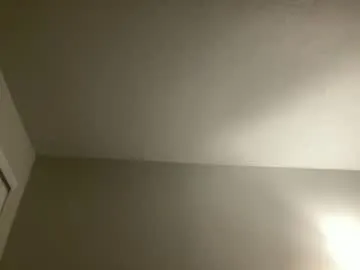 cherriana – webcam model profile photo Image 8