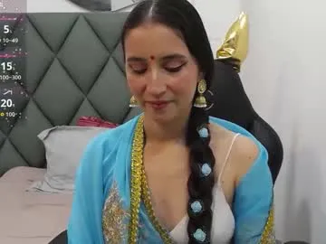 cumongiselle – webcam model profile photo Image 10