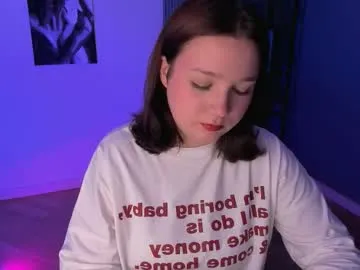 missvanessajune – webcam model profile photo Image 16