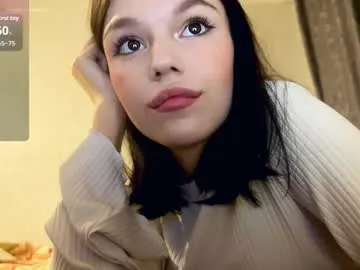 sweet_adelee – webcam model profile photo Image 6