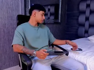 kitty__sophie – webcam model profile photo Image 6