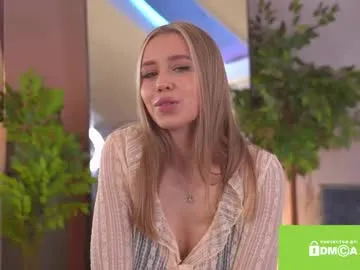 zaraagnes – webcam model profile photo Image 17