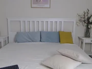 natyxo – webcam model profile photo Image 2