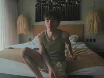 jacques_season – webcam model profile photo Image 14