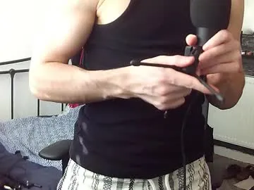 jacques_season – webcam model profile photo Image 4