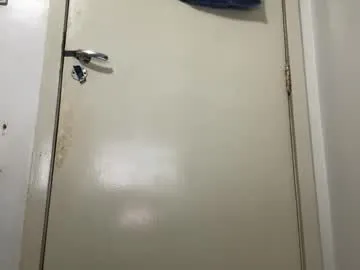 _sirine_ – webcam model profile photo Image 17