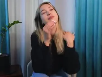 lovebabyblush – webcam model profile photo Image 3