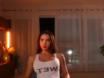 marylovely_19 – webcam model profile photo Image 2