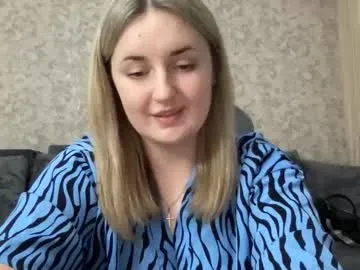 miablueye – webcam model profile photo Image 11