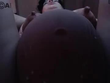 katniislove – webcam model profile photo Image 4