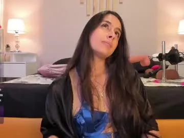 julia_martinezz_ Image 16
