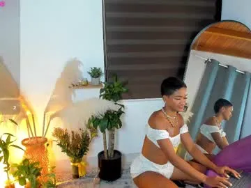 kaylaaaa111 – webcam model profile photo Image 8